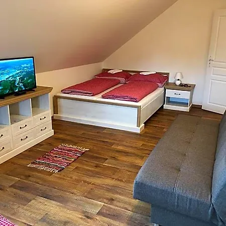 Matejovec 109 & Na Statku Hotel 3*