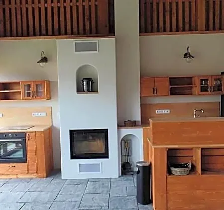 Hotel Matejovec 109 & Na Statku 3*